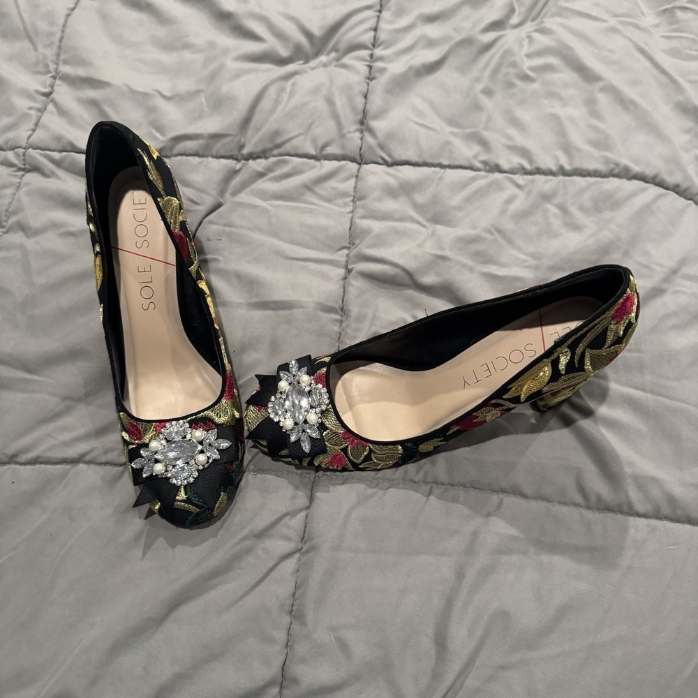 Sole Society Cezanne Gold Embroidery 11 Boho Luxe Floral Rhinestones Block Heels